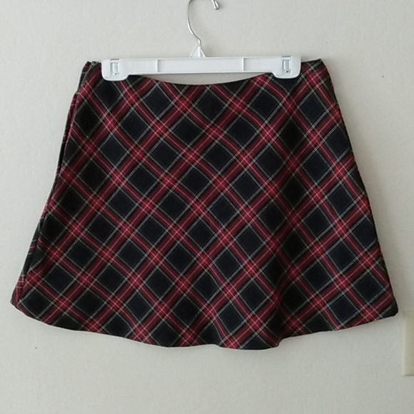 Plaid skirt - Picture 3 of 5